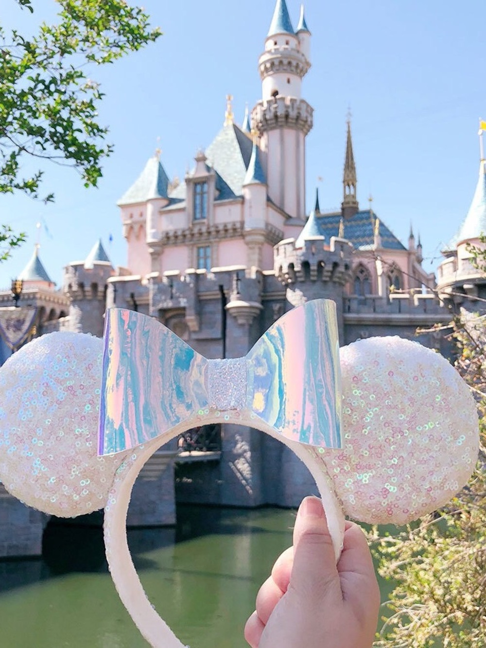 Disney Iridescent Sequin Minnie Mouse Ear Headband- READ DESCRIPTION
